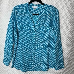 Versatile Calvin Klein blouse with adjustable sleeve length. Size Med
